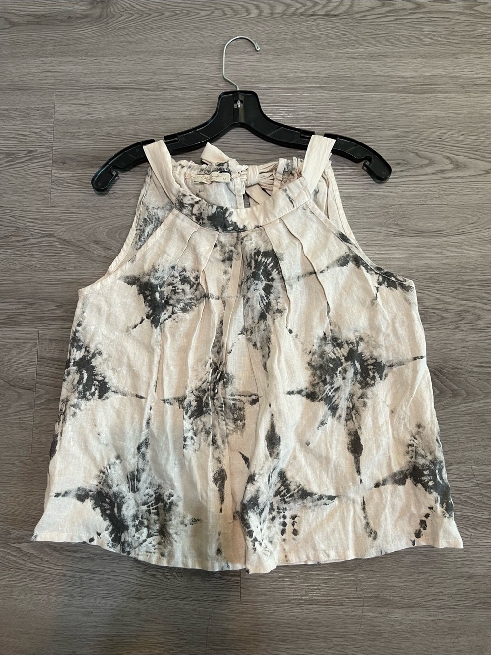 Bellambra Italian linen Sleeveless Beige Tie-Dye Halter Blouse
